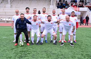Gemlik’te 3. Emek Kupası’nın Şampiyonu Liman-İş Oldu